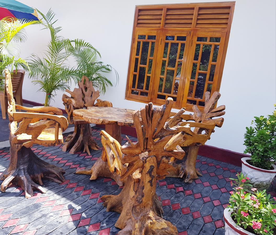 Hilton Cottage Triquinimale Exterior foto